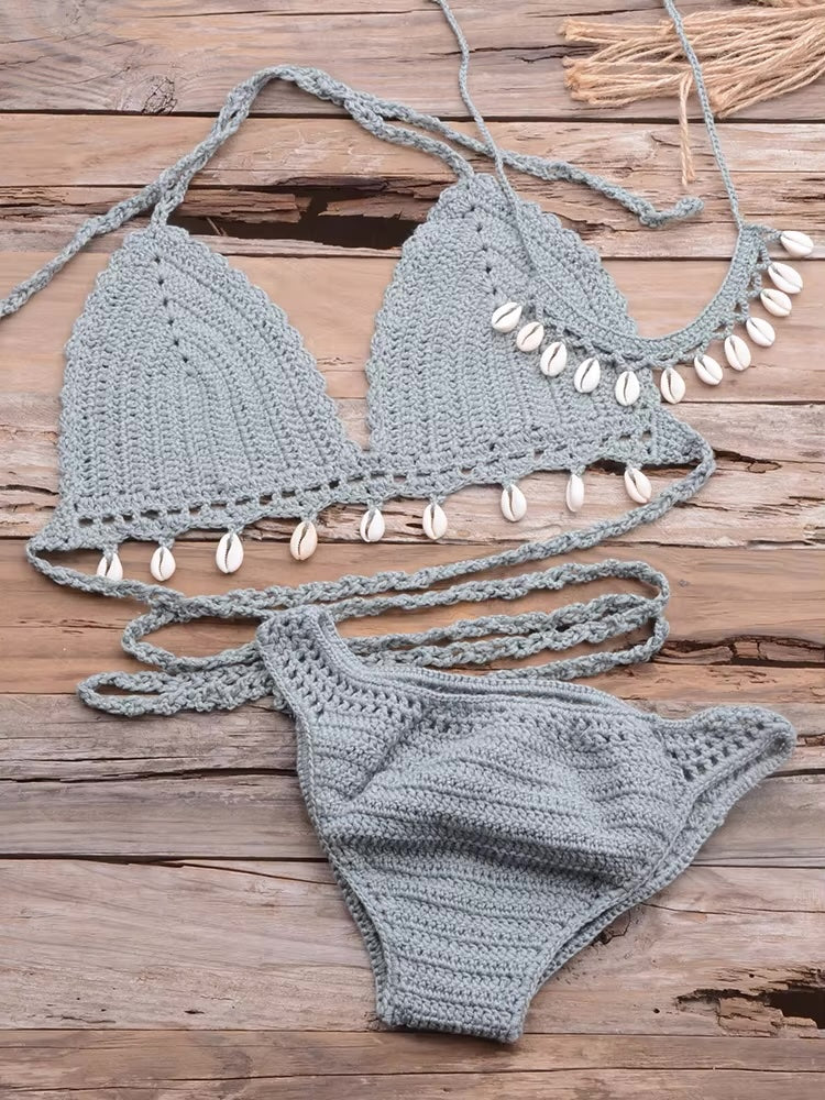 Ensemble de bikini à pampilles en crochet