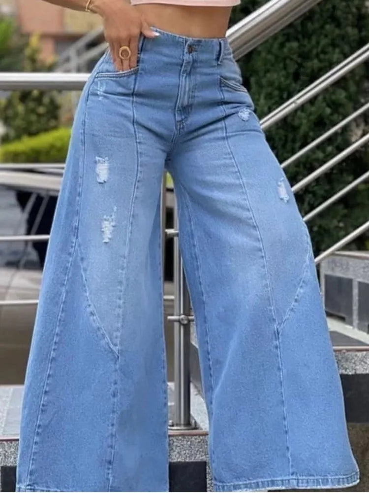 Wide Legged Washed Flared Jeans