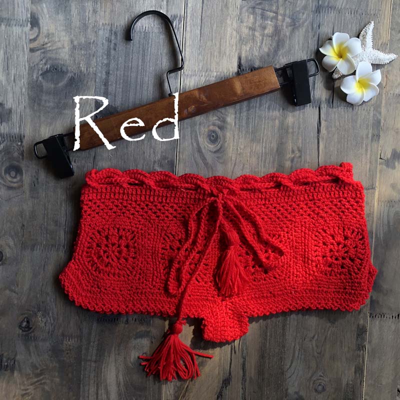 crochet shorts red / size fits all