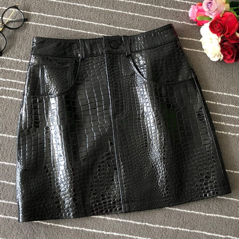 crocodile pattern sheepskin leather skirt