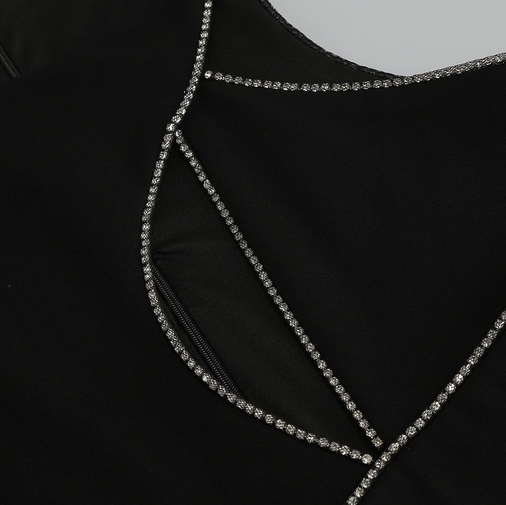 Black Round Neck One Shoulder Sleeves Diamond Chain Dress