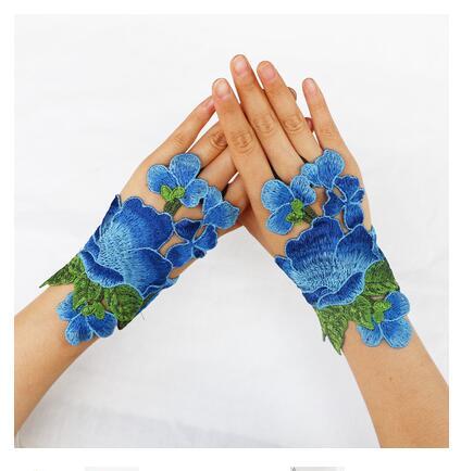 embroidery flower glove 9 / one size