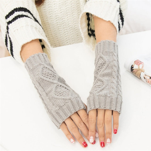 solid twist fingerless gloves gray